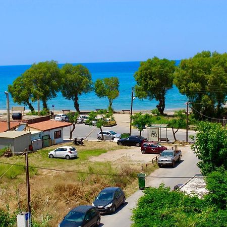 Beachfront Lux Apartments & Gym 4 Chania  Buitenkant foto